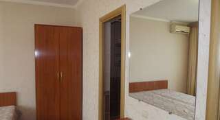 Гостиница Lukomorye Анапа Двухместный номер с 2 отдельными кроватями и дополнительной кроватью-1